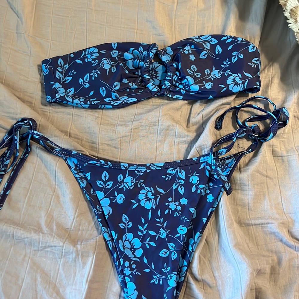 Bikini